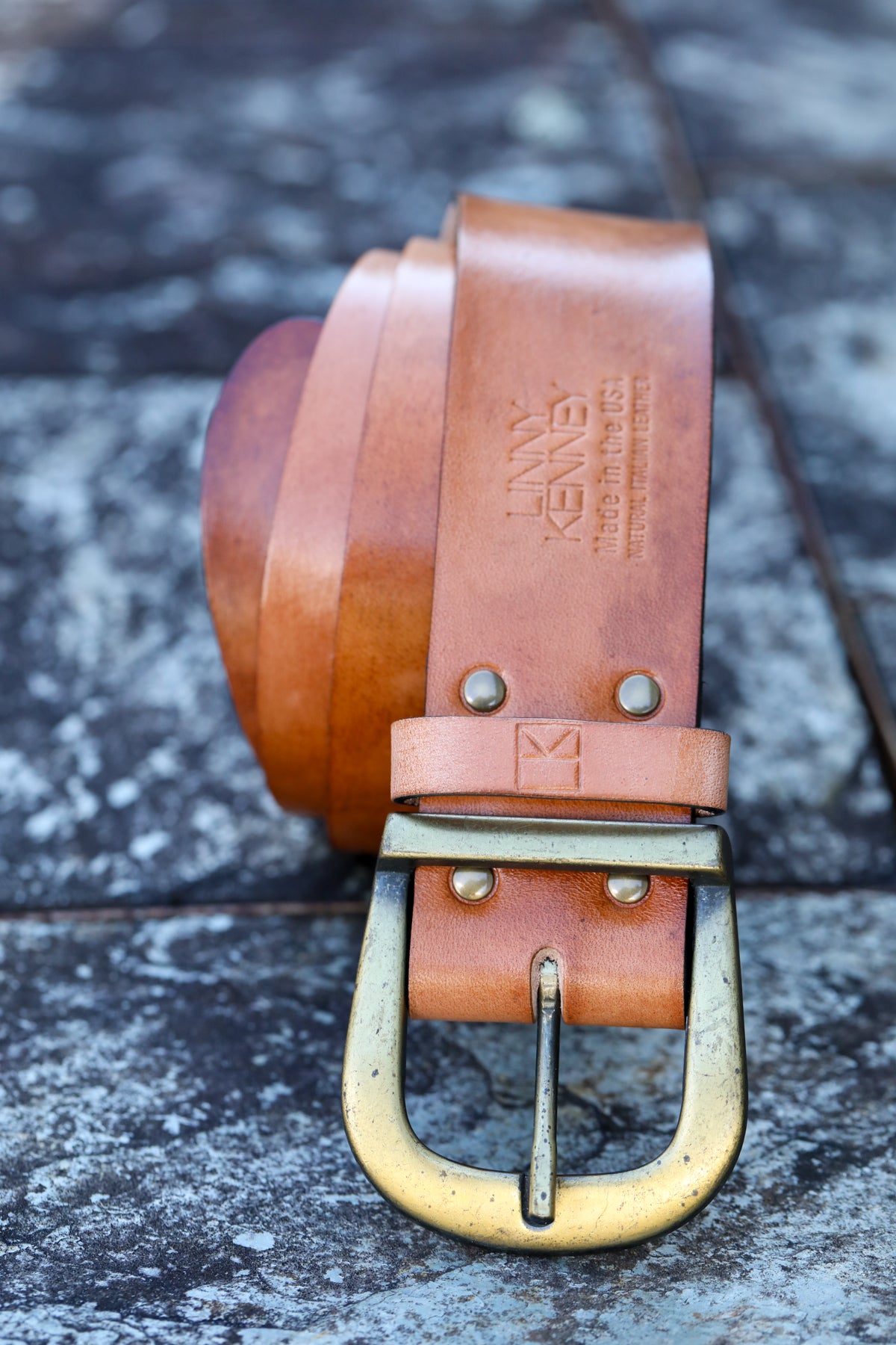 3-anniversary-leather-belt
