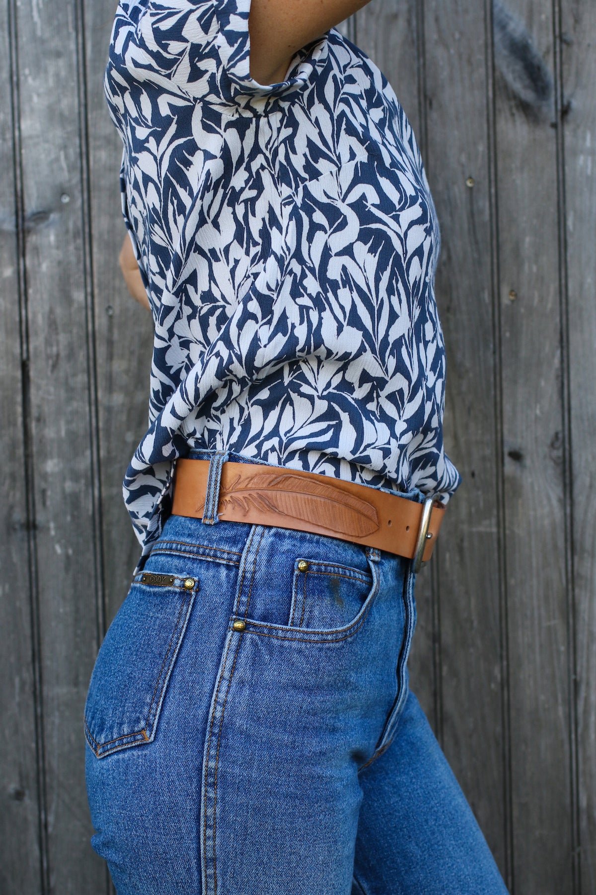 tooled feather leather belt