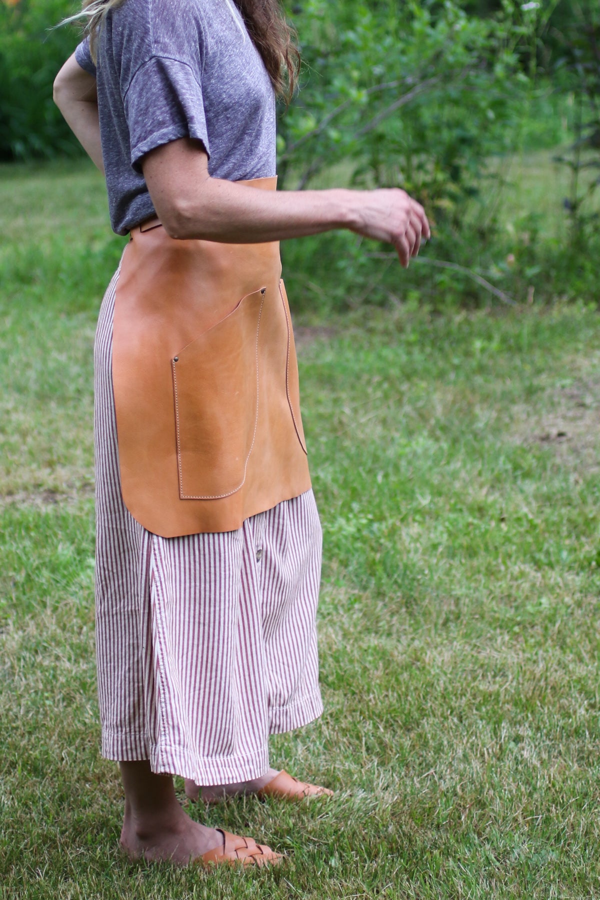 Italian leather half apron