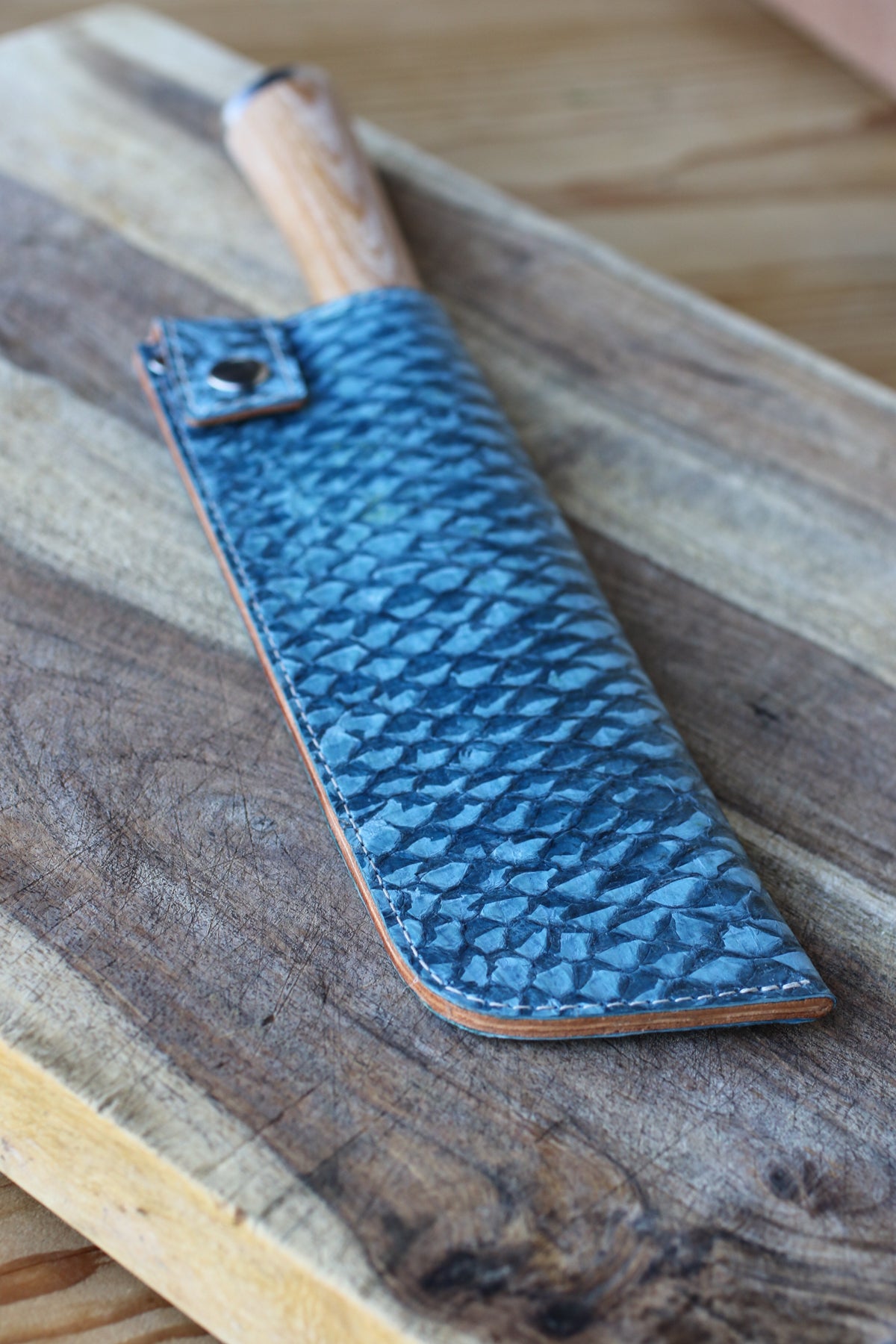 blue-perch-knife-sheath