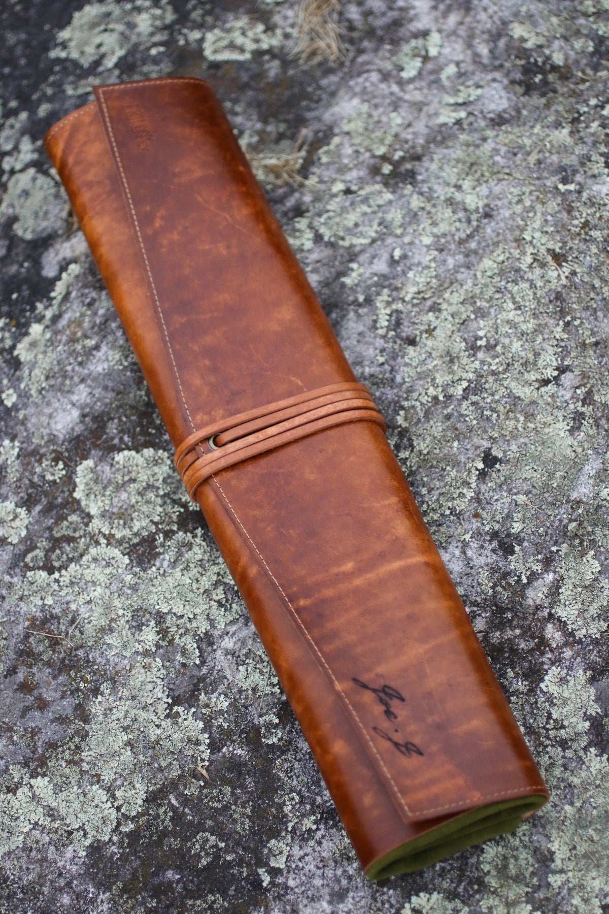 Custom Smal Knife Roll for Ariel