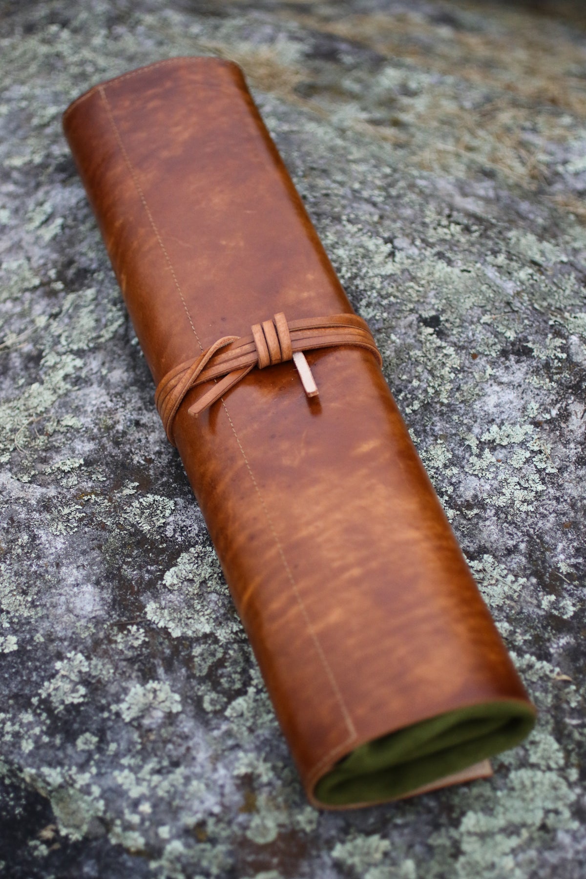 Custom Smal Knife Roll for Ariel