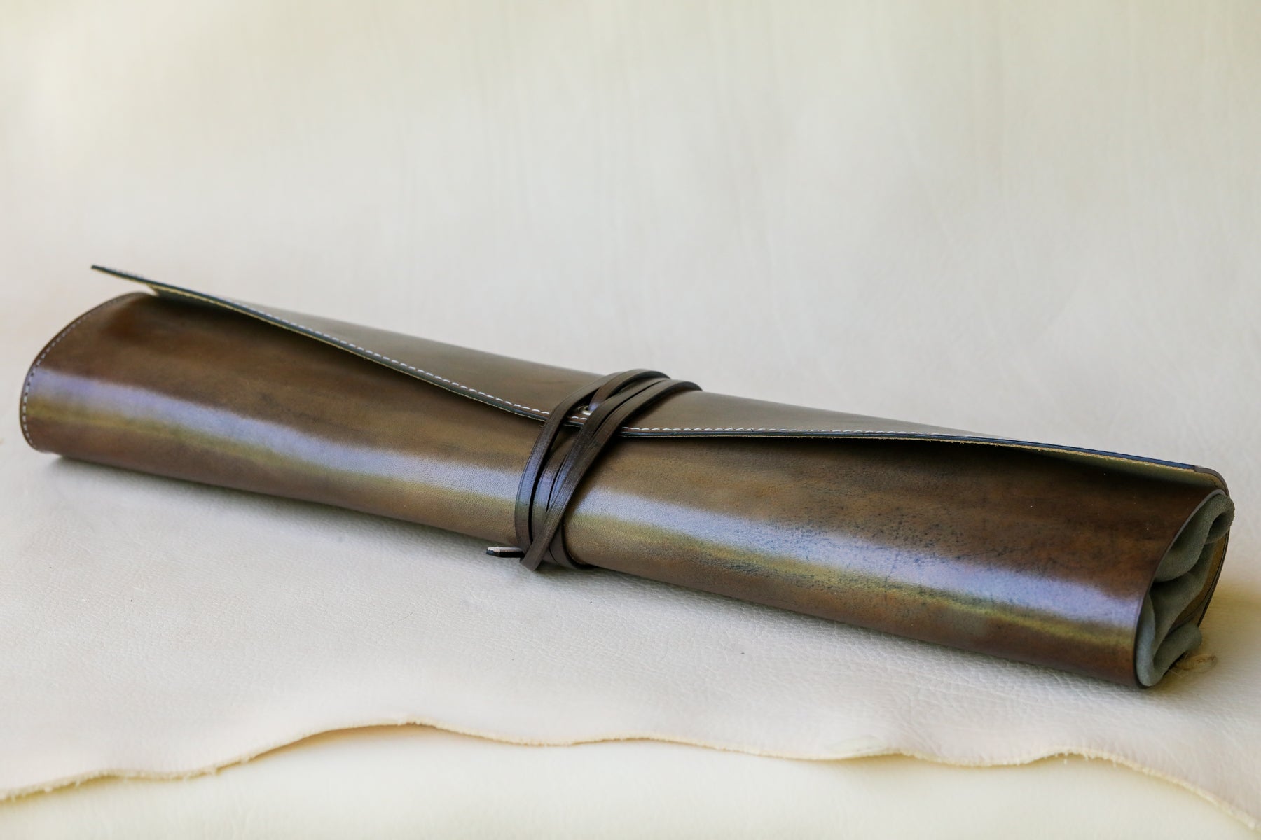 artisan Italian leather knife roll
