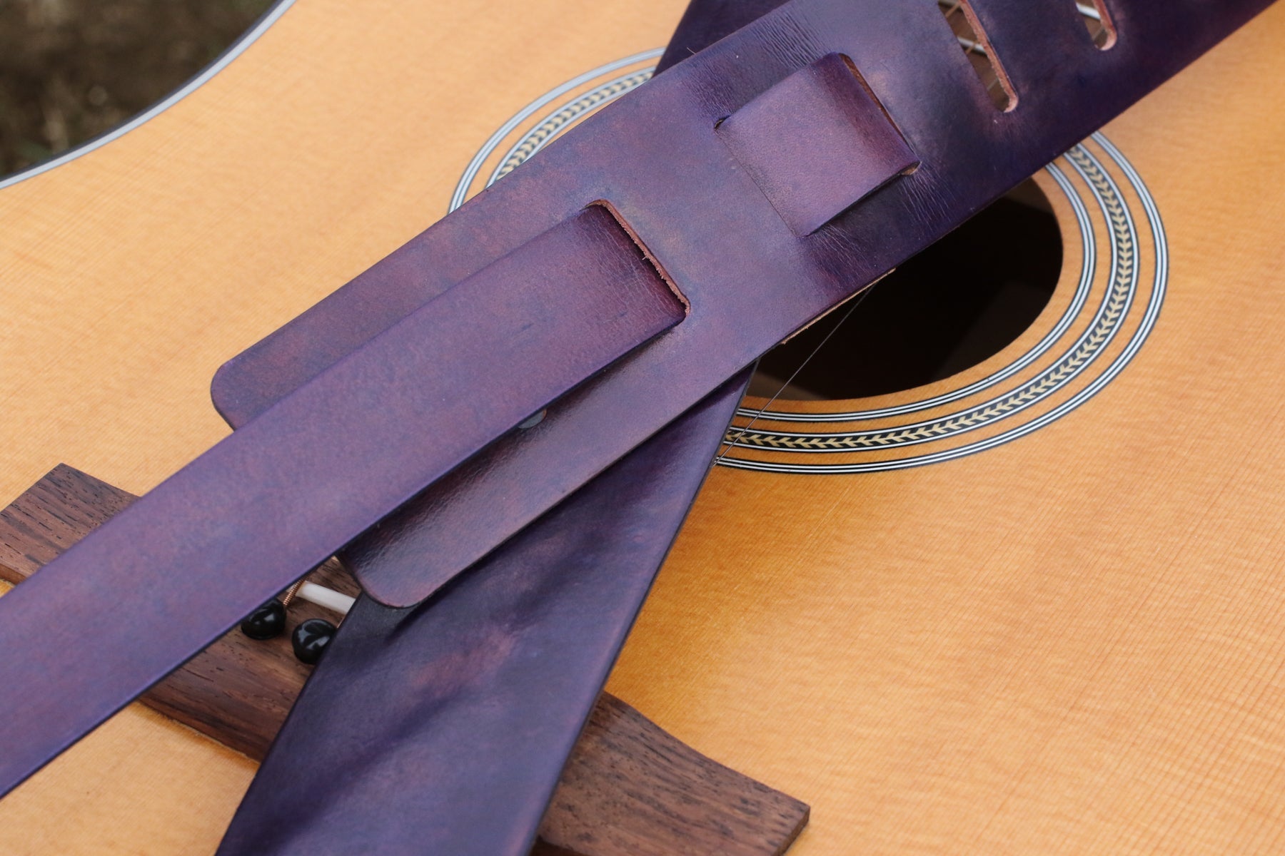 Natural Italian Leather Guitar Strap in African Violet 2