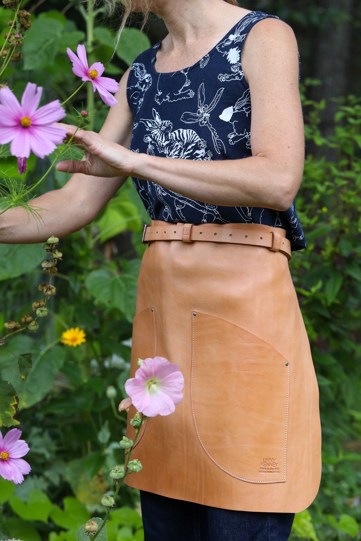 natural Italian leather apron by Linny Kenney