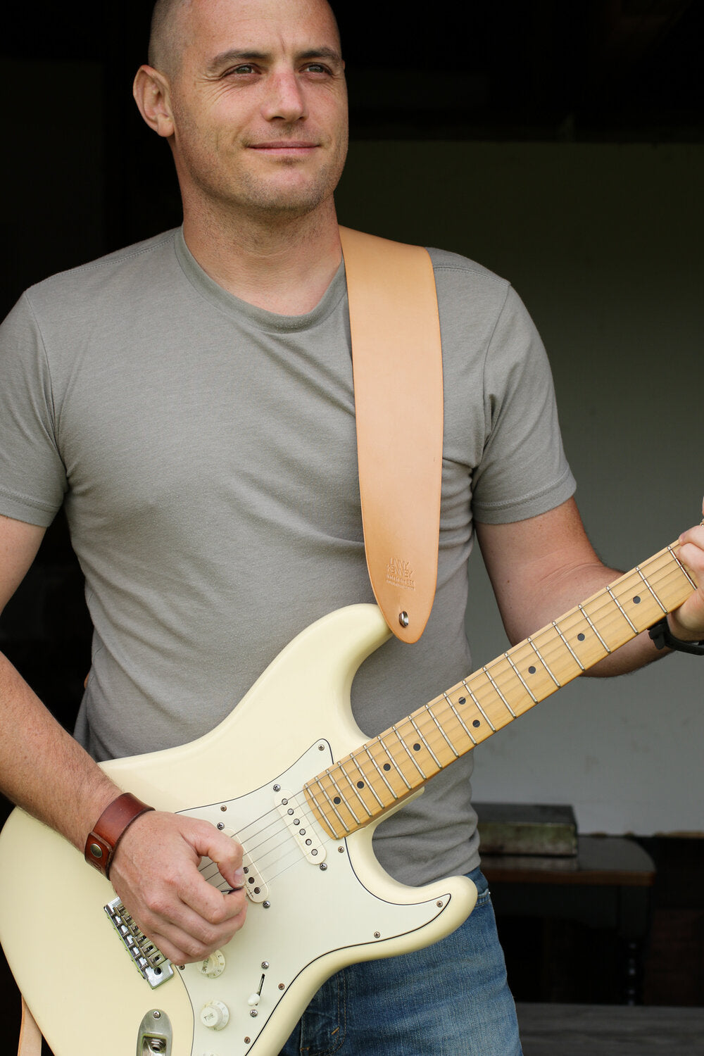 Natural Italian Leather Guitar Strap | LK
