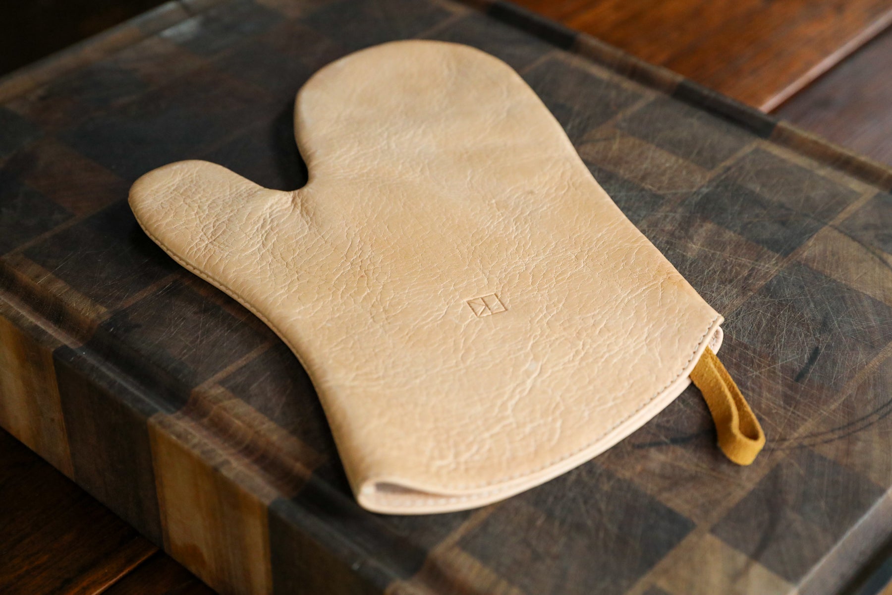 Lightweight Natural Leather Oven Miit (single mitt)
