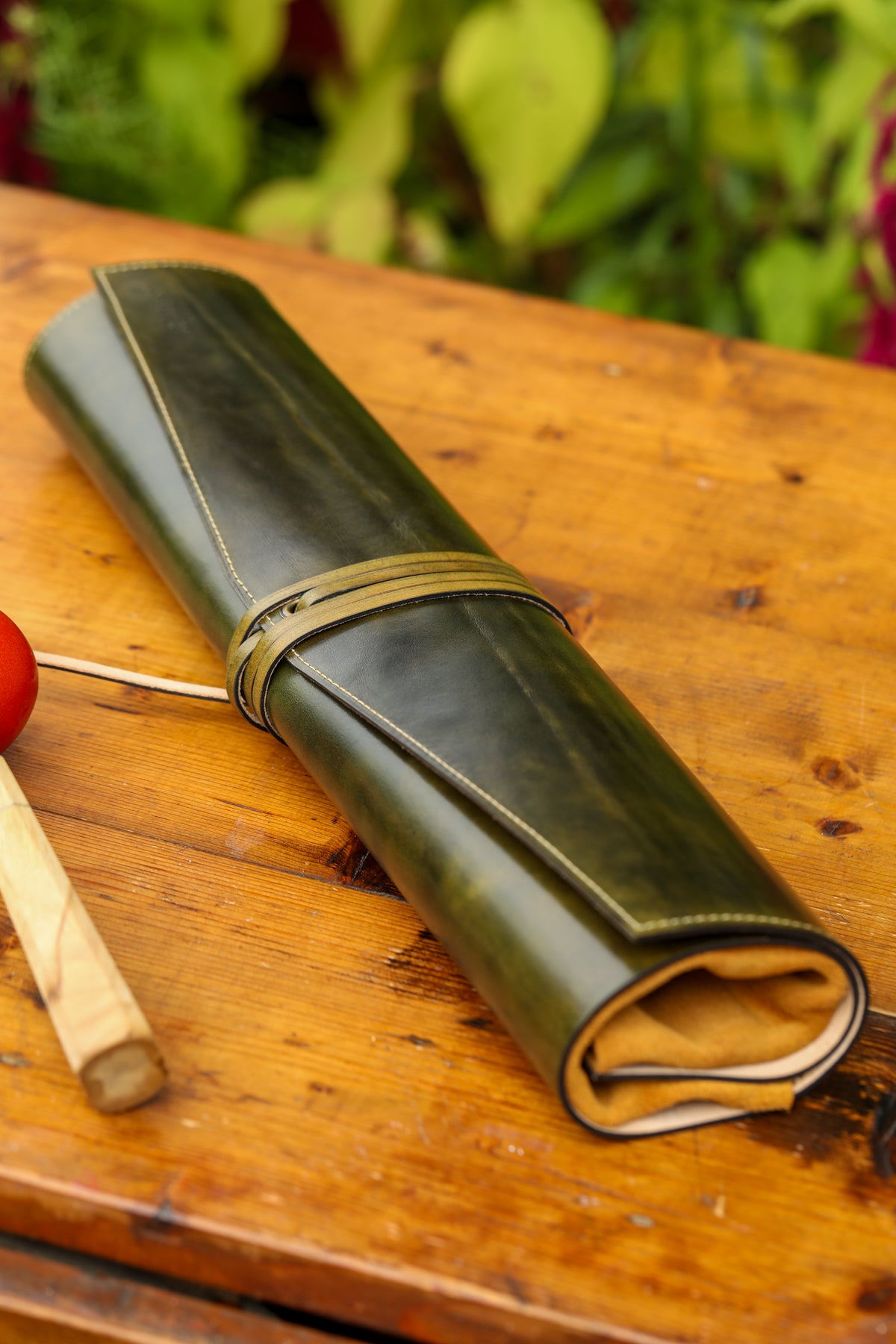 Signature Stain British Racing Green Italian leather Knife Wrap