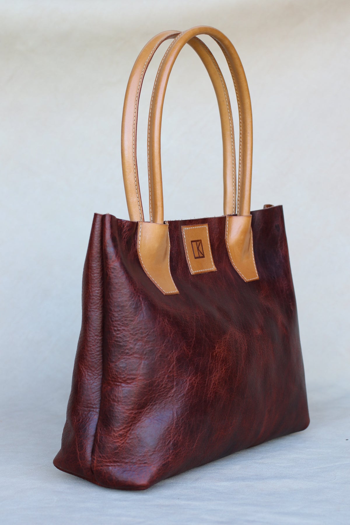 red-bison-leather-bag