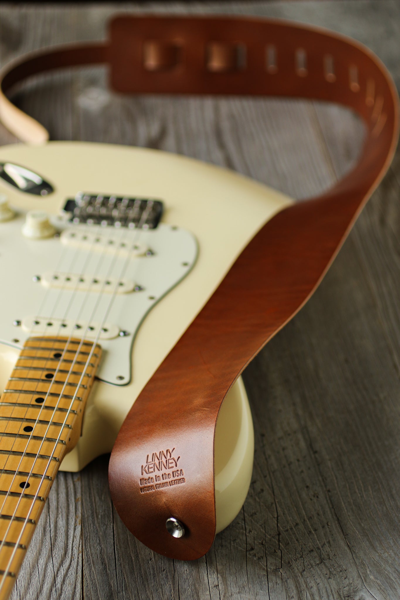 Timber Italian leather guitar stap